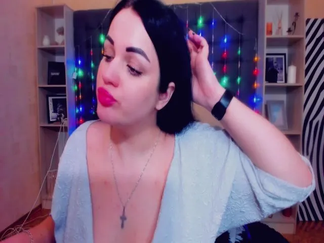 Live sex webcam photo for LindaRamos #272290102