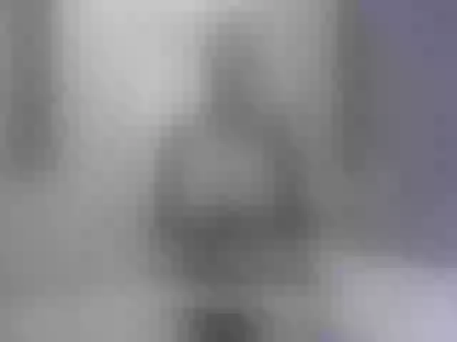 Live sex webcam photo for LindaSophie #273286615