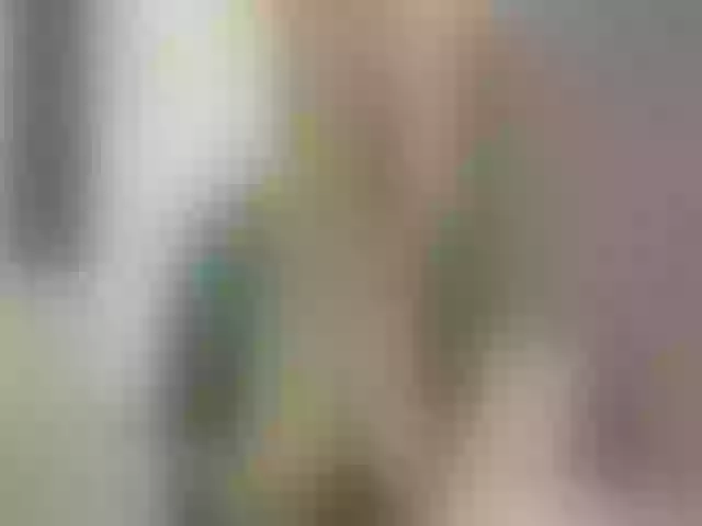 Live sex webcam photo for LindaSophie #273350735