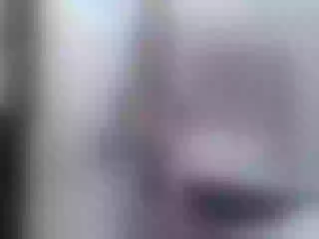 Live sex webcam photo for LindaSophie #273476660