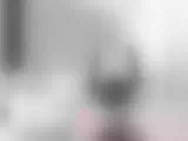 Live sex webcam photo for LindaSophie #273660448