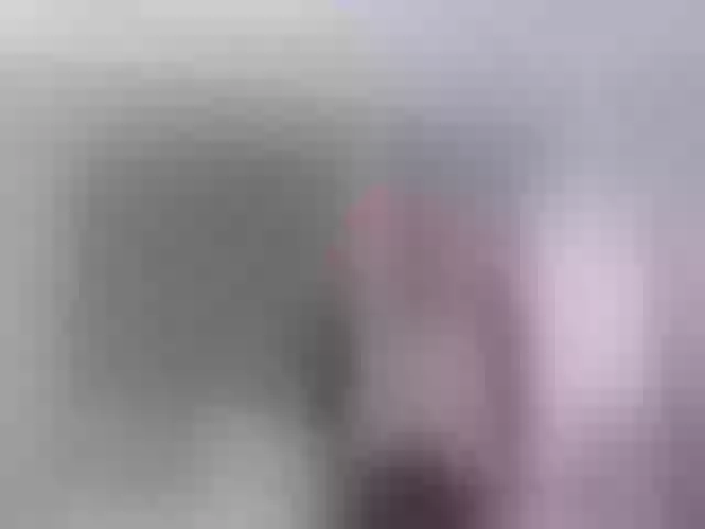 Live sex webcam photo for LindaSophie #273733263
