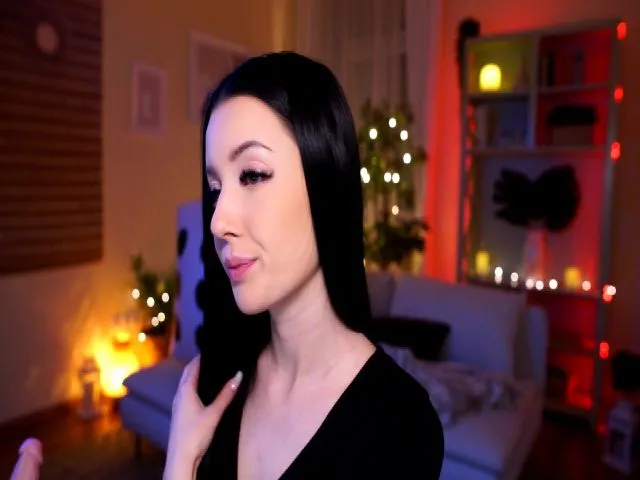 Live sex webcam photo for Lindamell #273315130