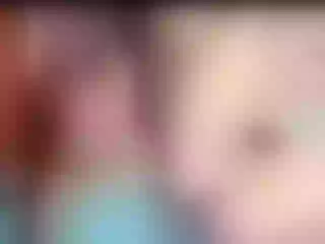 Live sex webcam photo for Lindsay_Lou #272728436