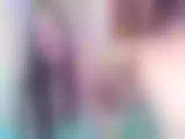 Live sex webcam photo for Lindsay_Lou #273102045
