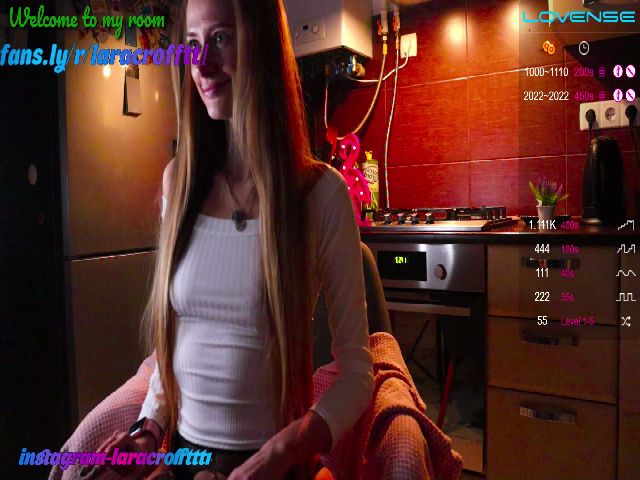Live sex webcam photo for Lineagee #273430477