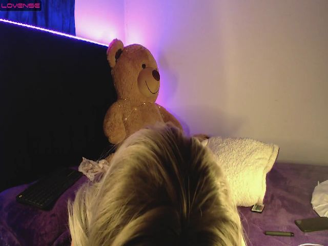 Live sex webcam photo for Linxxaa #274027734