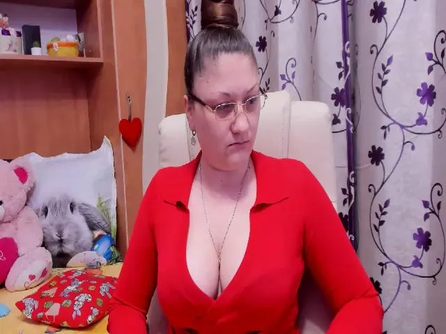 Live sex webcam photo for Linxxxjoy #273089022