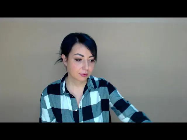 Live sex webcam photo for Liragan #271785048