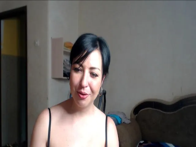 Live sex webcam photo for Liragan #273753312