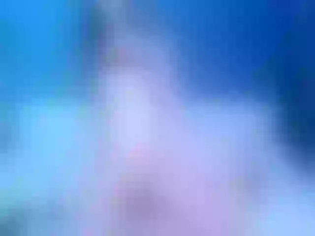Live sex webcam photo for LisaBrox #271986340
