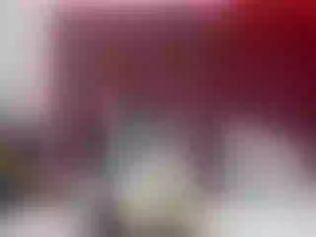 Live sex webcam photo for LisaBrox #273385374
