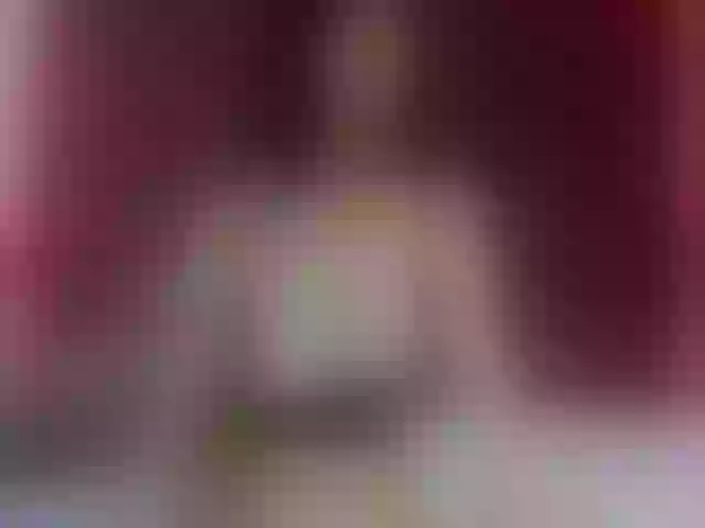 Live sex webcam photo for LisaBrox #273924574