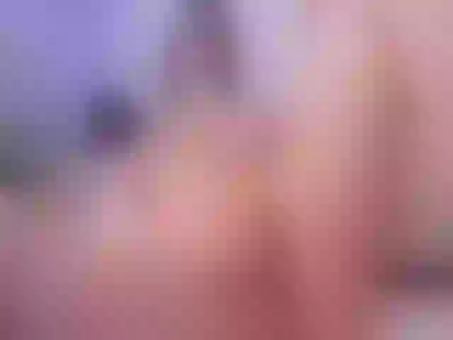 Live sex webcam photo for LisaBrox #274607418