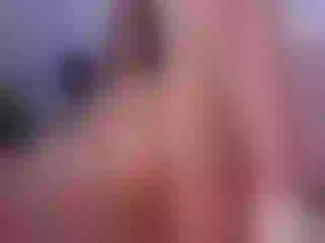 Live sex webcam photo for LisaBrox #274632187