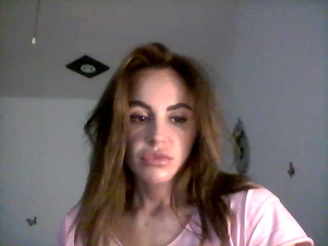 Live sex webcam photo for LisaMilasha #272261256