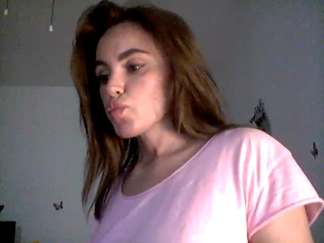 Live sex webcam photo for LisaMilasha #272261356