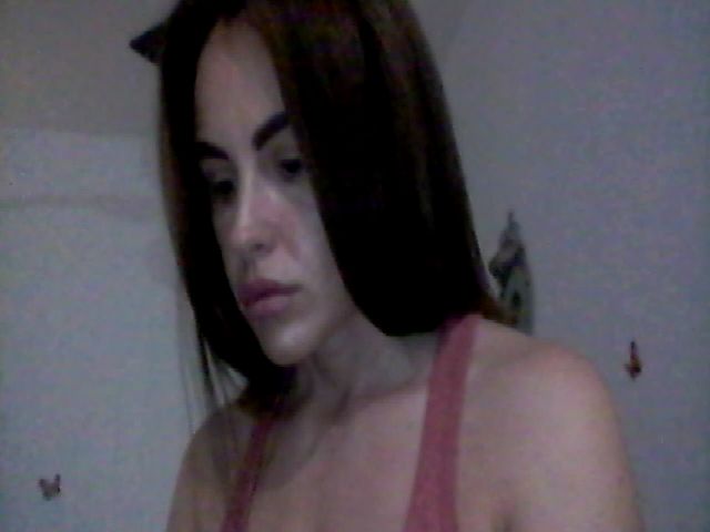 Live sex webcam photo for LisaMilasha #272417832