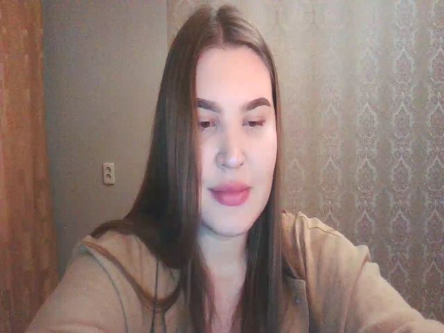 Live sex webcam photo for Lisa_Kitty21 #272963093