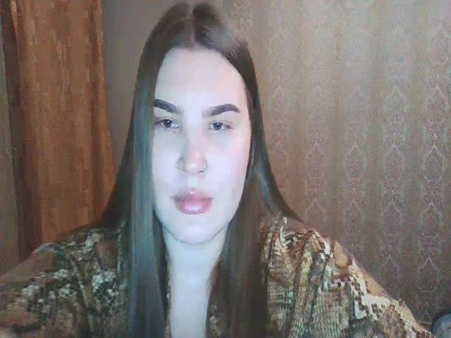 Live sex webcam photo for Lisa_Kitty21 #273002826