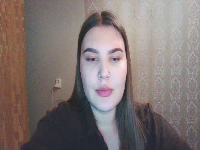 Live sex webcam photo for Lisa_Kitty21 #273042495