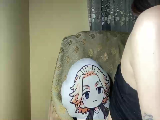 Live sex webcam photo for LissaGrettel #273286316