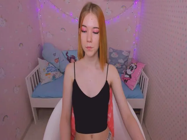 Live sex webcam photo for Litl_Mia #287892835
