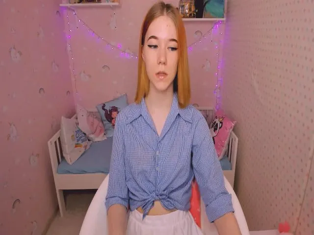 Live sex webcam photo for Litl_Mia #287892854