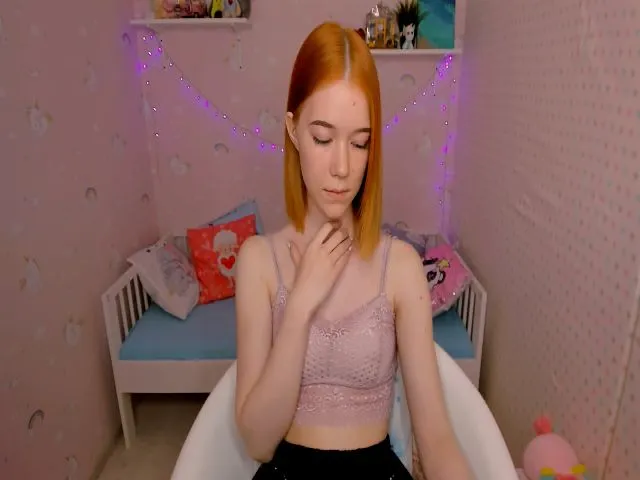 Live sex webcam photo for Litl_Mia #287892864