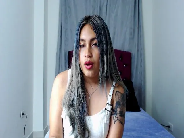 Live sex webcam photo for Litlecapricex #273165303