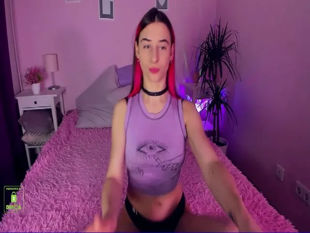 Live sex webcam photo for LittleDevilJN #272410040