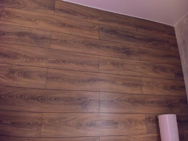 Live sex webcam photo for LittleDevilJN #272686835