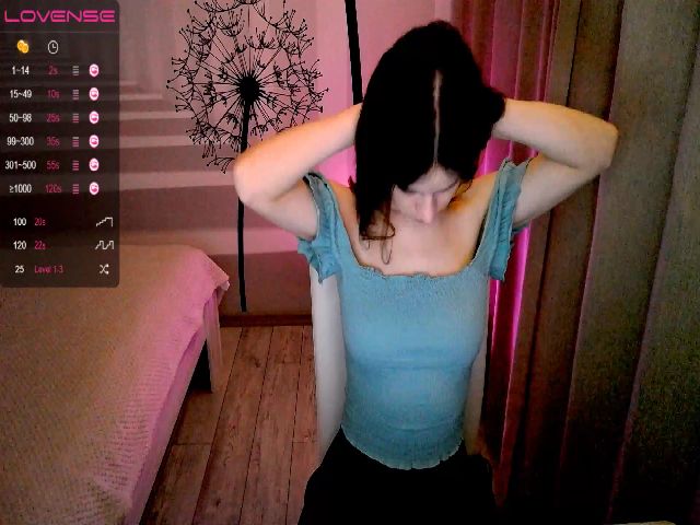 Live sex webcam photo for Little_Diana #273075864