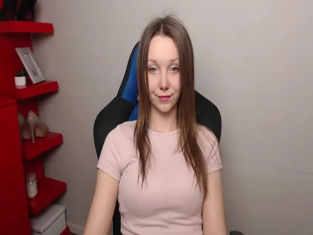 Live sex webcam photo for Little_ZOE #272672416