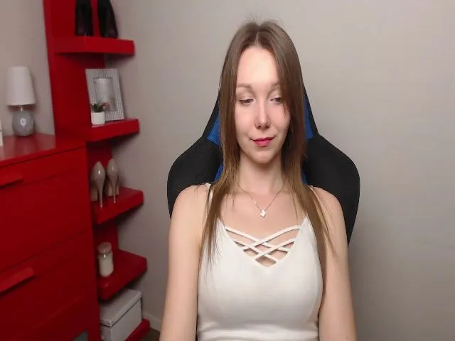 Live sex webcam photo for Little_ZOE #273547072