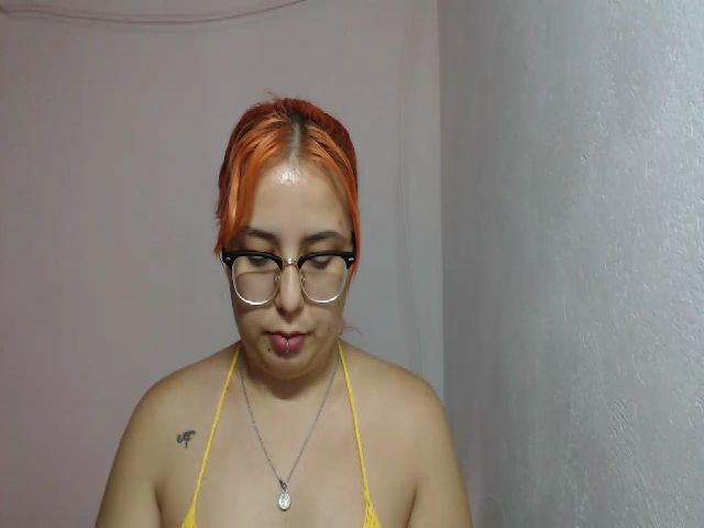 Live sex webcam photo for Little_abbyy #273382715