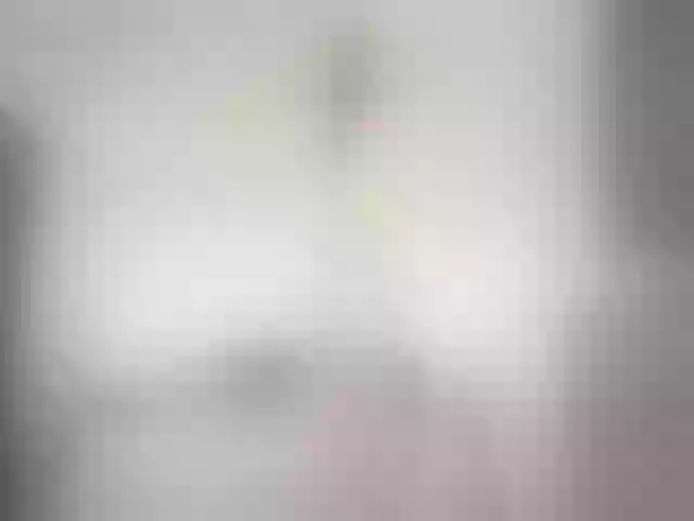 Live sex webcam photo for Littlegirl78 #272990829