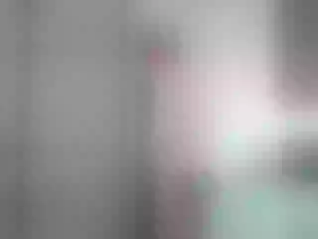 Live sex webcam photo for Littlegirl78 #273905664