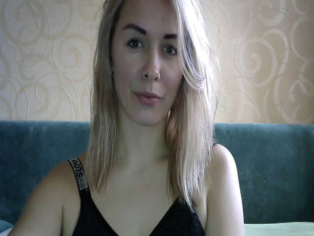 Live sex webcam photo for LiyaBarbie #272096512
