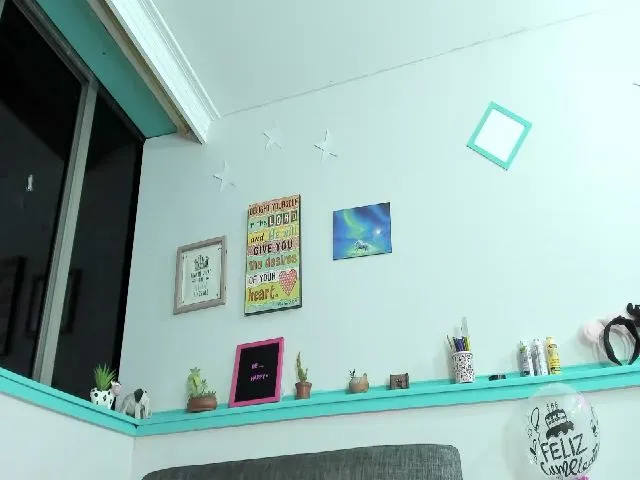 Live sex webcam photo for Liz_gormant #272088251