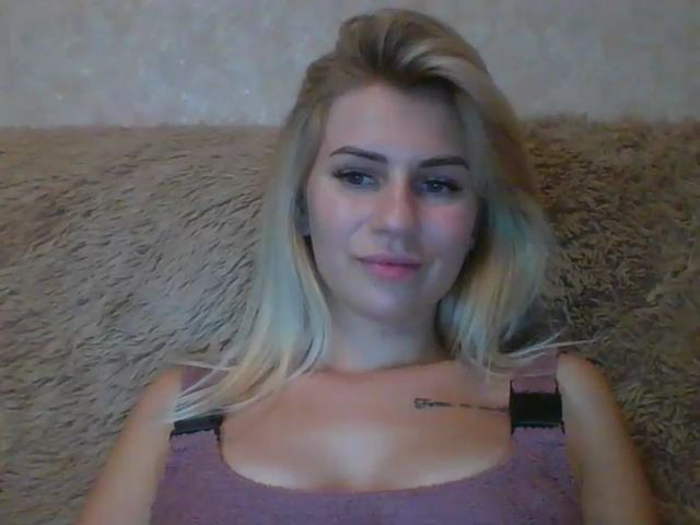 Live sex webcam photo for Liza_UA #274303653