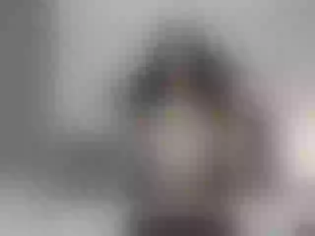 Live sex webcam photo for LizzieCampbel #272063584