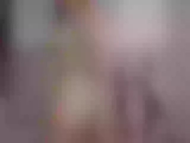 Live sex webcam photo for LizzieCampbel #272215357