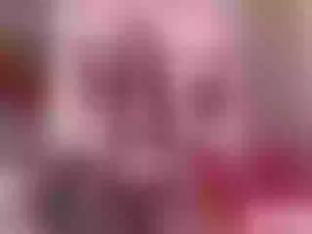 Live sex webcam photo for LizzieCampbel #272424562