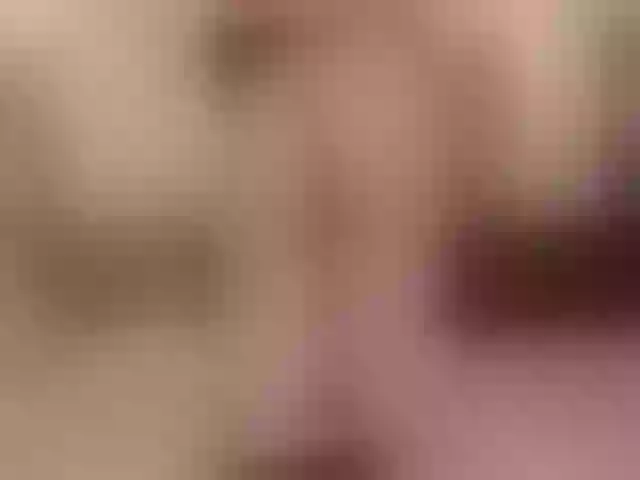 Live sex webcam photo for LizzyPeach #272087301