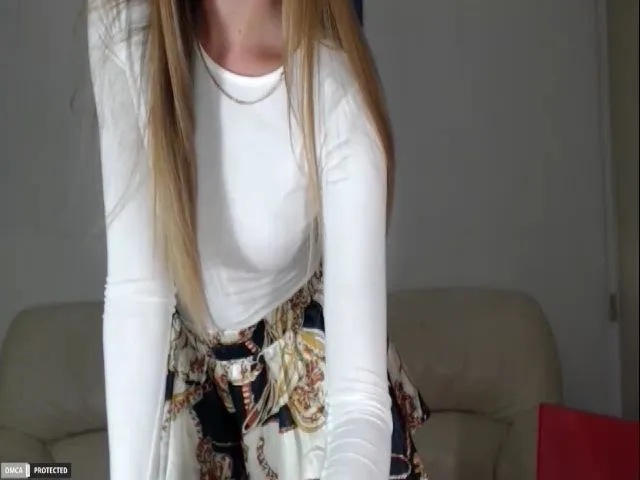 Live sex webcam photo for Lola_Meow #274127155