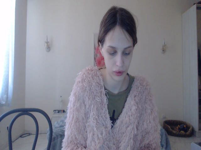 Live sex webcam photo for Lola_vi #273011222