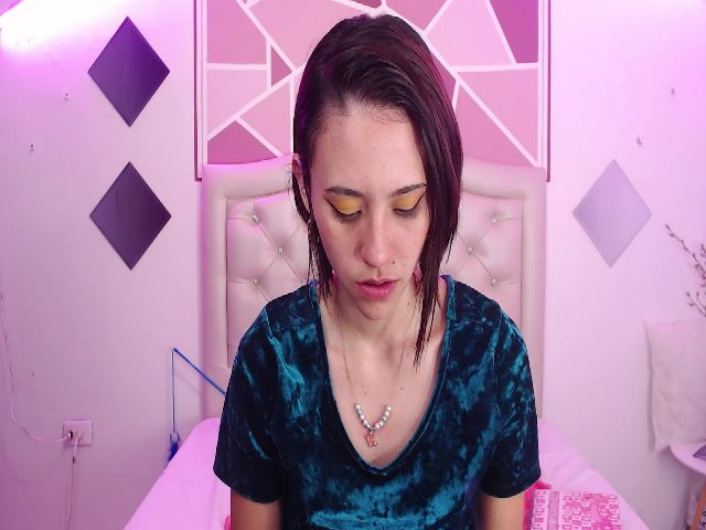 Live sex webcam photo for Lolalola_1 #273334321