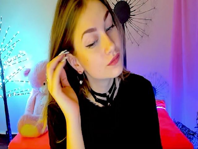 Live sex webcam photo for Lolly__Pop__ #271899843