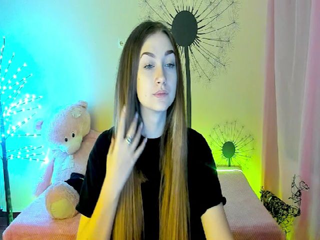 Live sex webcam photo for Lolly__Pop__ #272072364